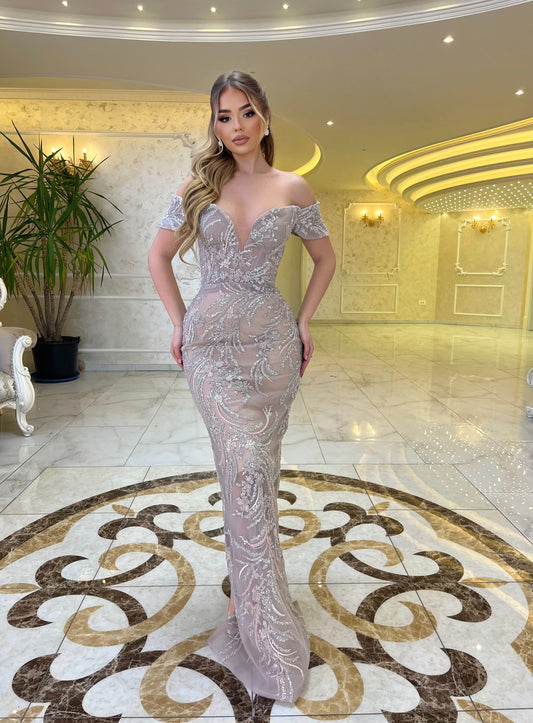 ELEGANCE